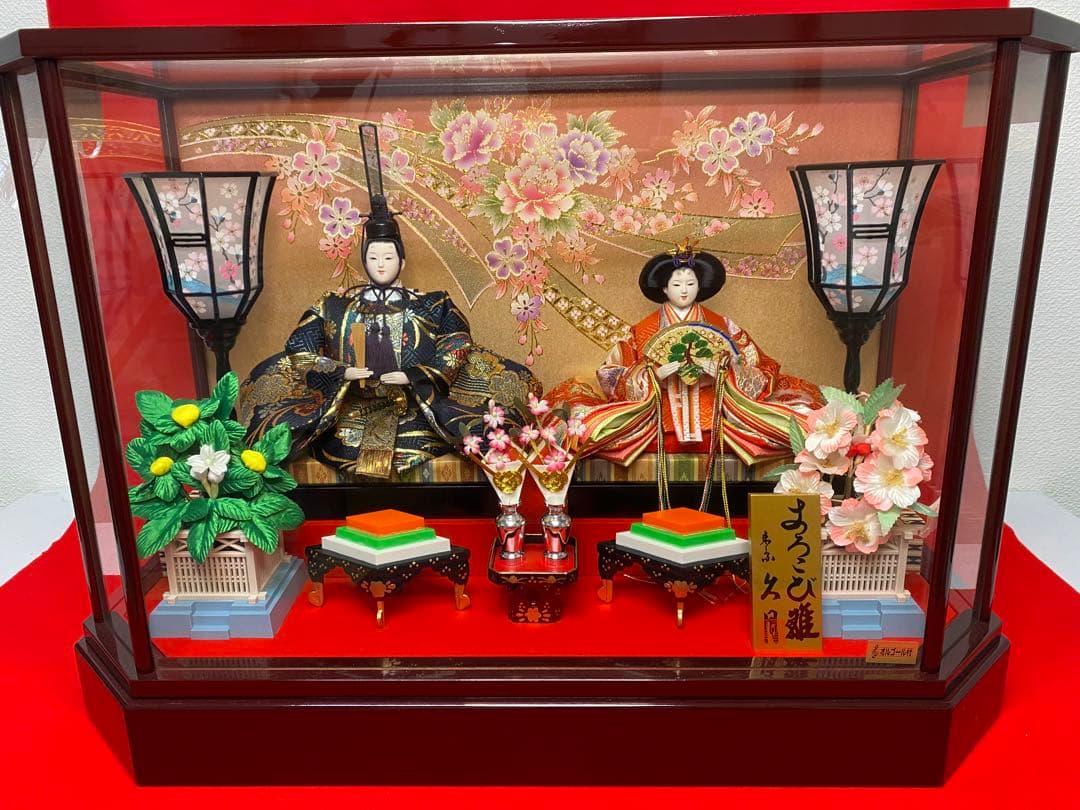 東京久月　雛人形ガラスケース入り親王飾り・間口約６３×奥行約２９×高さ約４４㎝