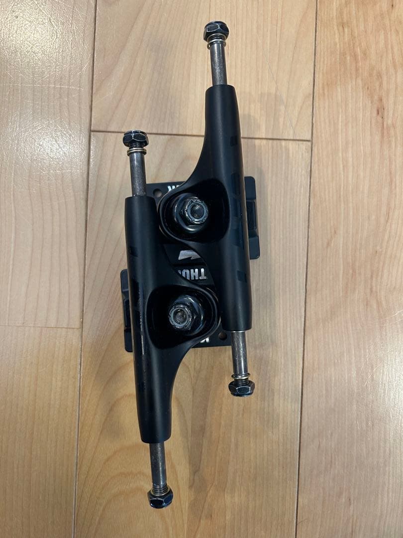 【新品・未使用】Thunder Trucks Sonora Black 145