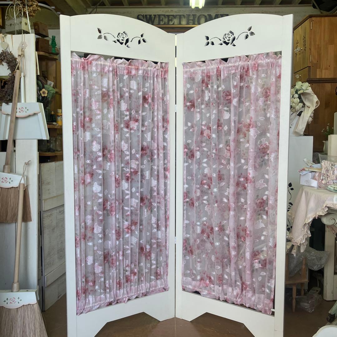 お買得　薔薇のカッティングのパーテーション2連 ライトアイボリー薔薇柄生地ピンク