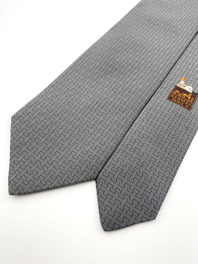 美品 エルメス ハイブランド ネクタイ ファソネ H柄 グレー 天気柄