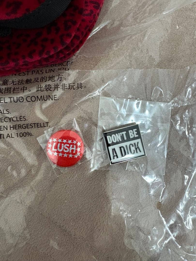 新品！Supreme Velvet Small Messenger Bag赤