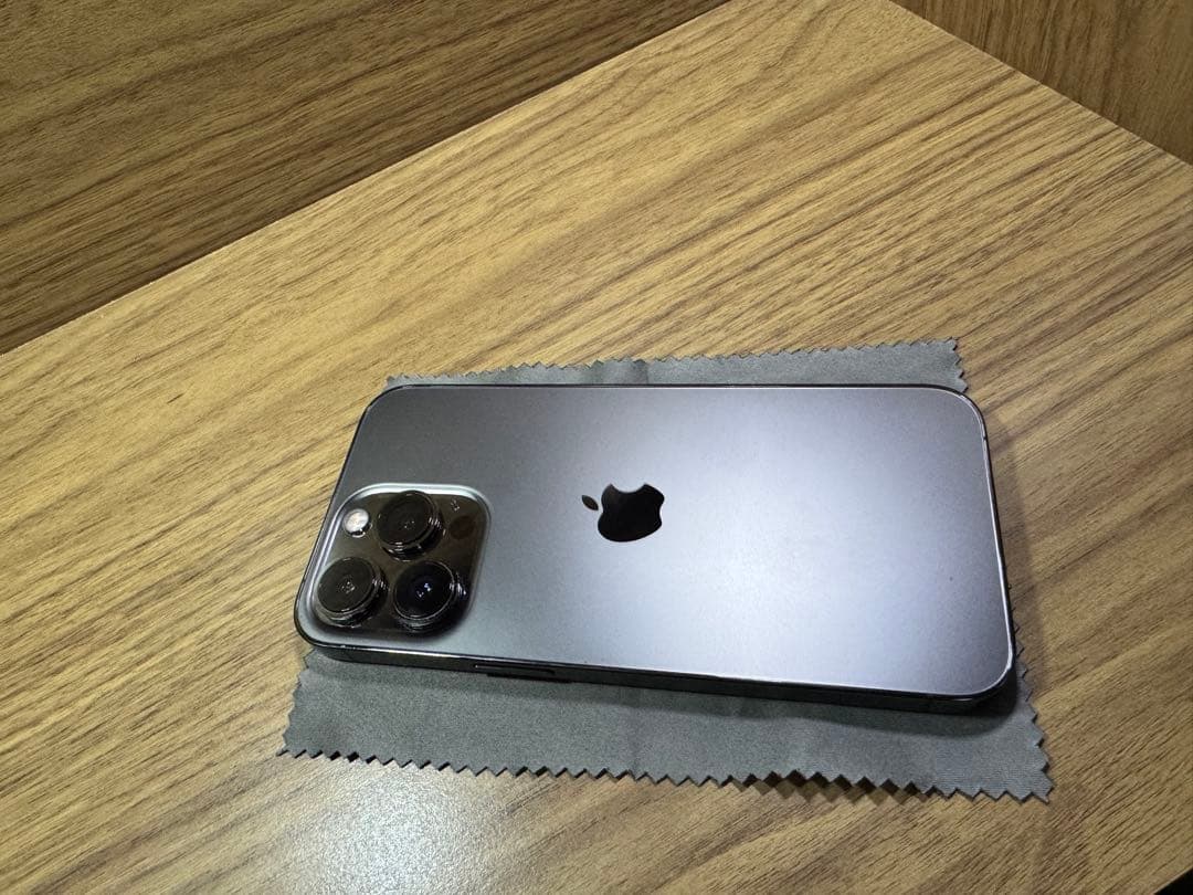 Apple iPhone13 pro 128GB 白ロム 楽天モバイル