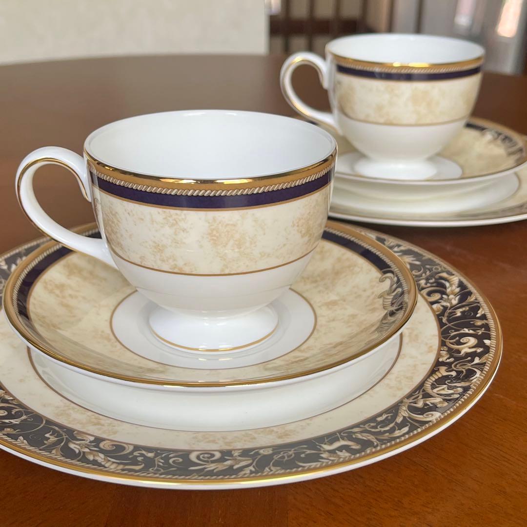 【美品】英国製　ウェッジウッド★コーヌコピア★トリオ　ペア