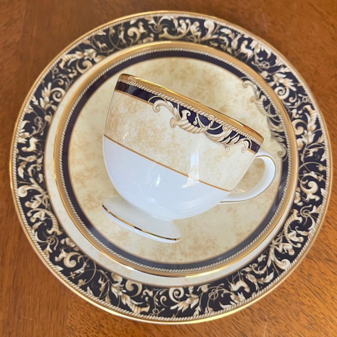 【美品】英国製　ウェッジウッド★コーヌコピア★トリオ　ペア