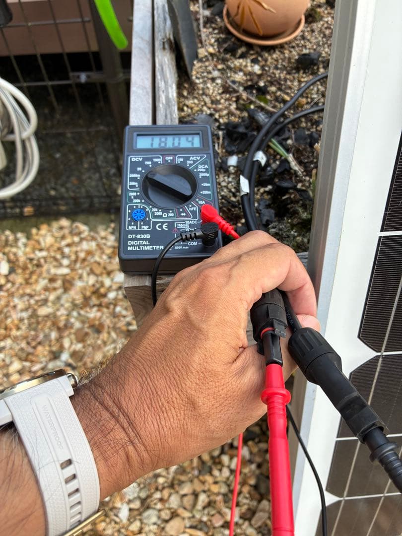 ソーラーパネル　100w　12v　2枚
