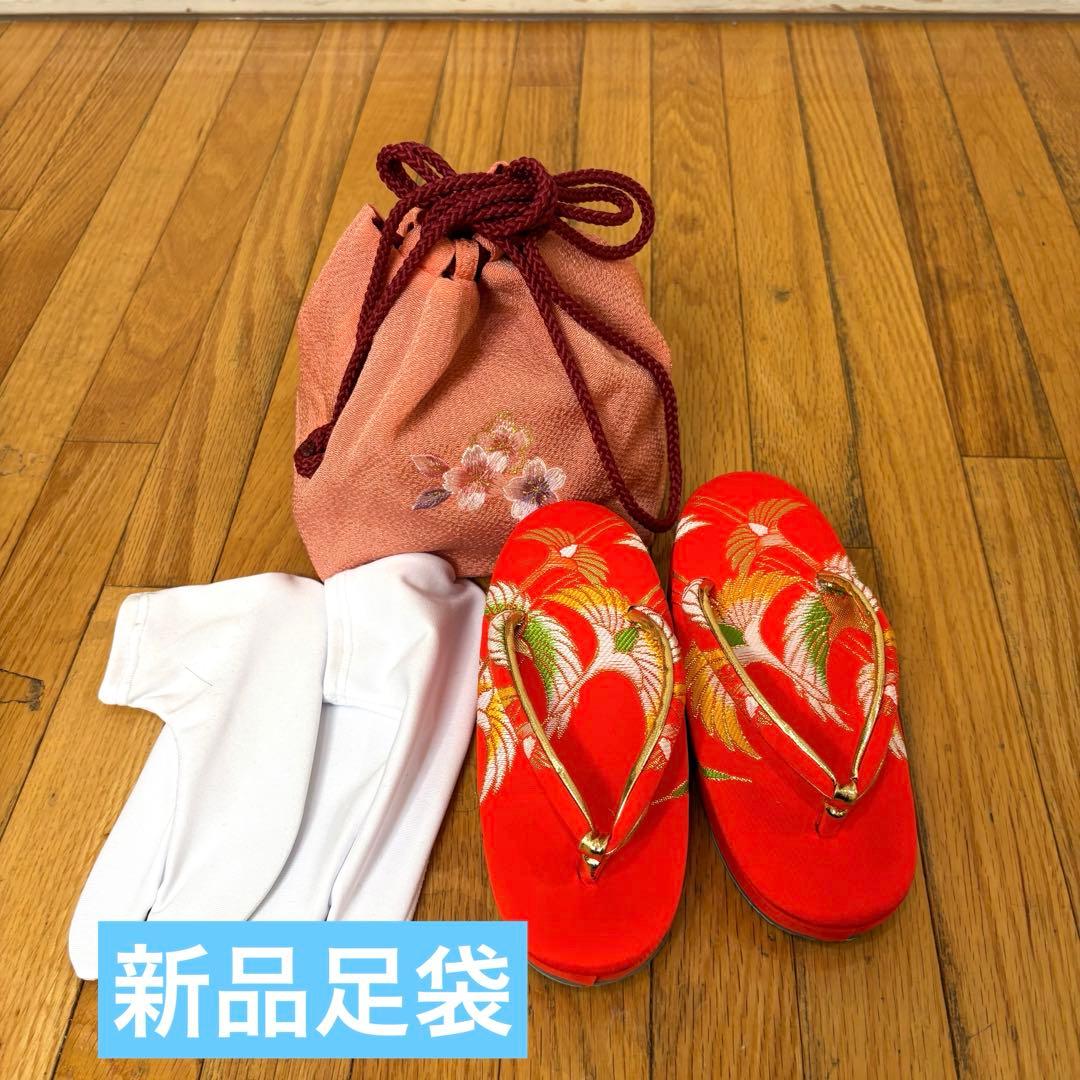 七五三七歳‼️完全フルセット‼️薄イエローに花々キラキラ‼️お家からは揃えるなし