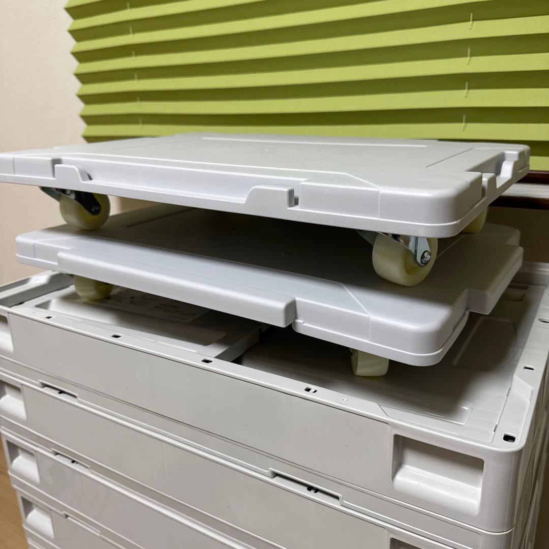 無印良品 折りたたみコンテナ 窓付 ホワイトグレー 50L 4個セット おまけ①