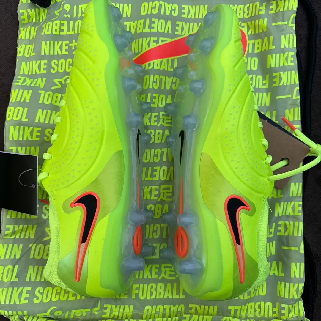 Nike Tiempo サッカーシューズ 蛍光イエロー　新品未使用