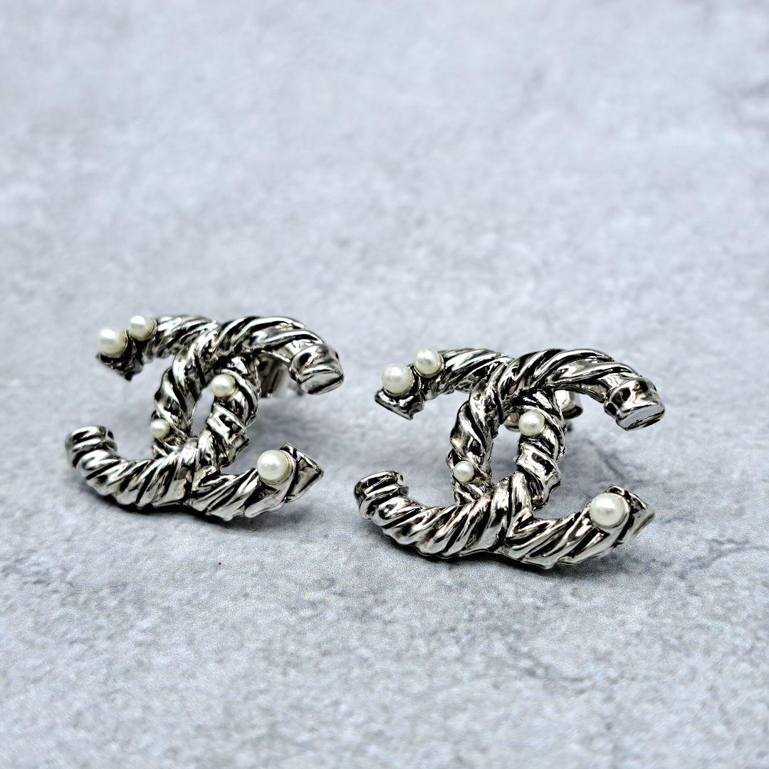 正規品 CHANEL シャネル ピアス ココマーク パール ツイスト 13A