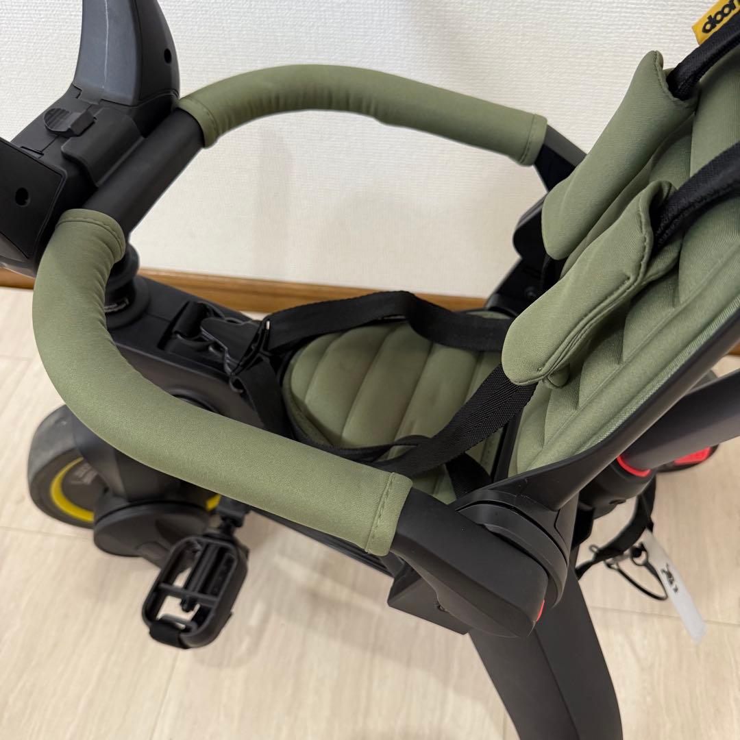 【美品】doonaドゥーナ リキトライク　世界最小 折りたたみ三輪車　カーキ