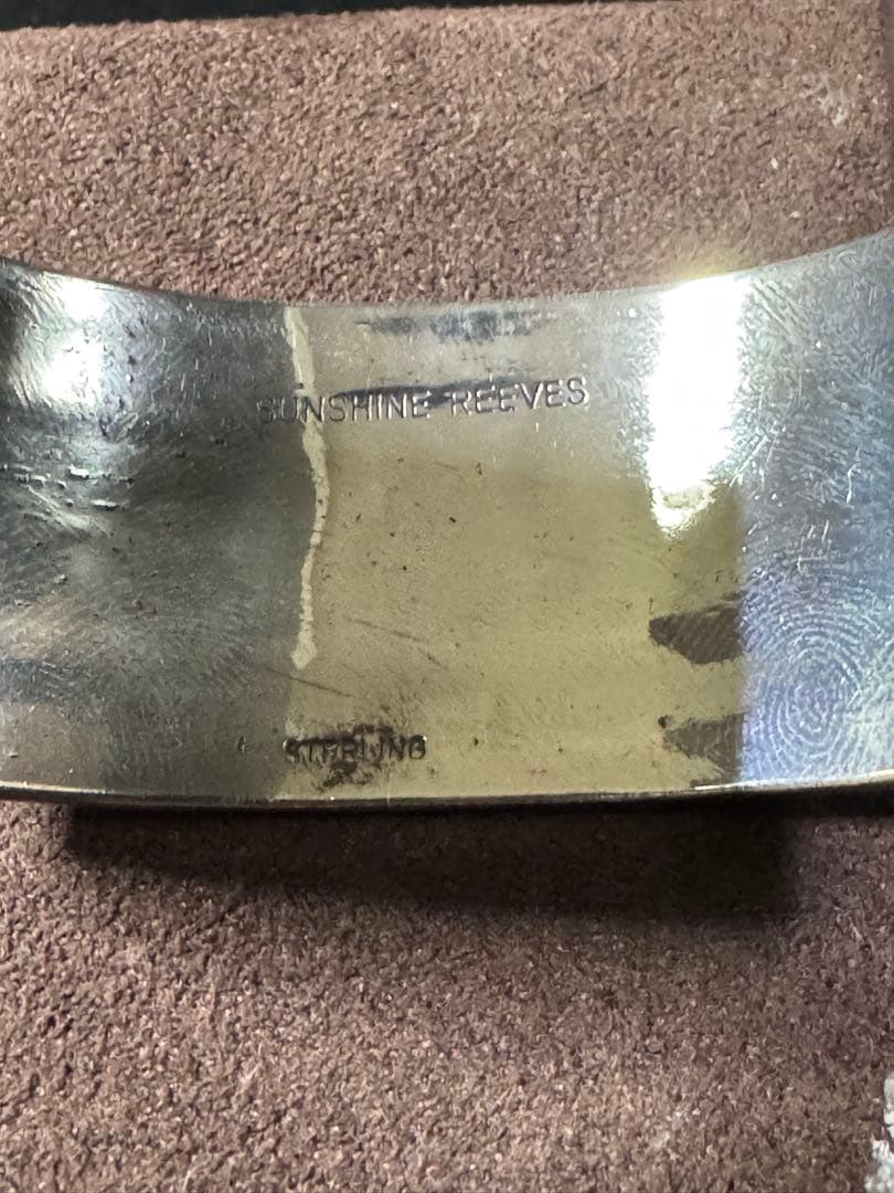 NAVAJO Sunshine Reeves スタンプワークバングル