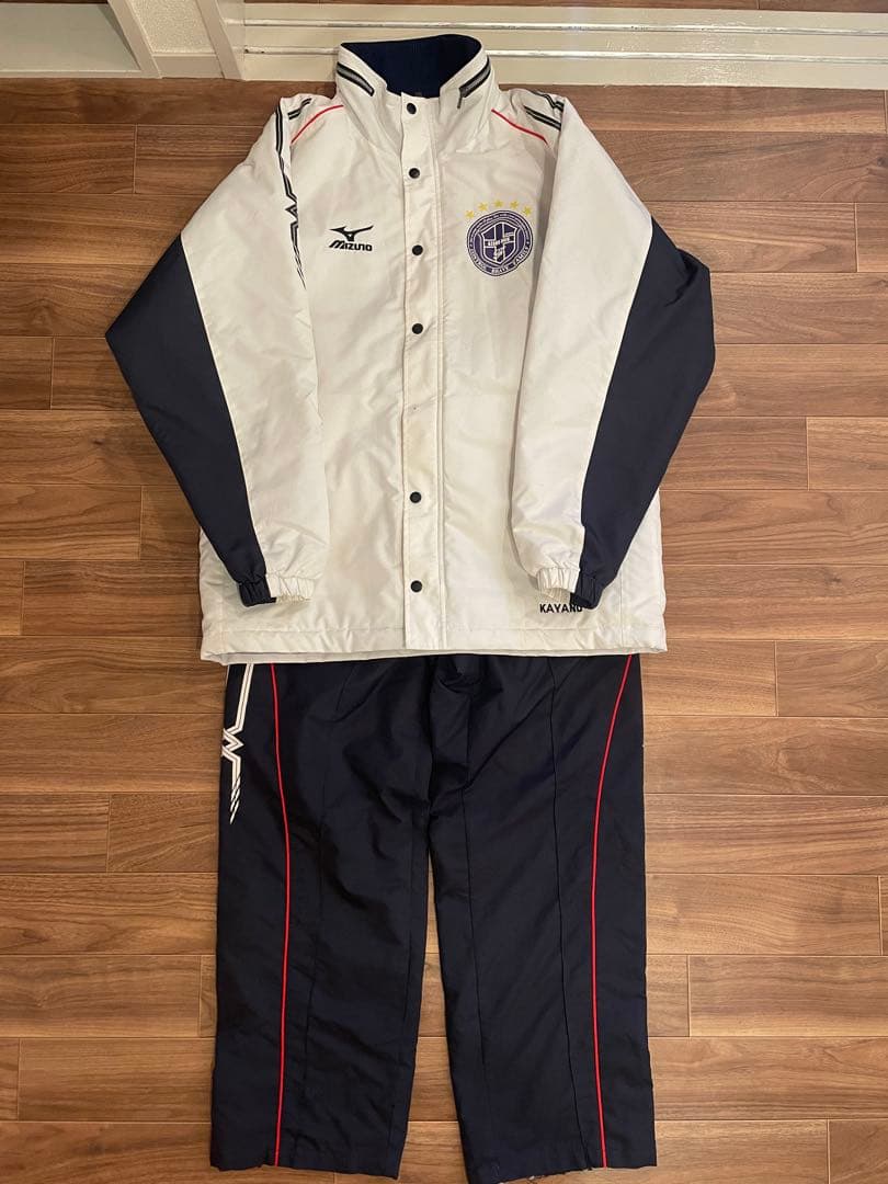 ミズノ サッカー ベンチコート セットアップ 麻布大学附属渕野辺 サッカー部
