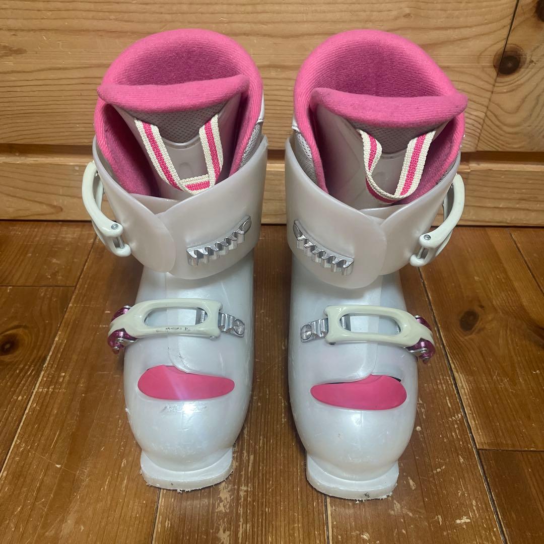 スキーセット(ブーツ、板、ストック)