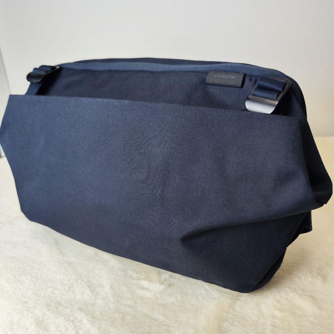 コートエシエル riss リス ボディバッグ ネイビー 大容量 13インチ収納可