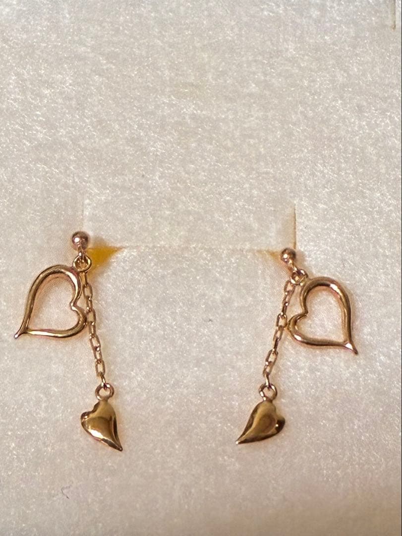 Samantha Tiara サマンサティアラ　K18 ハート型ピアス