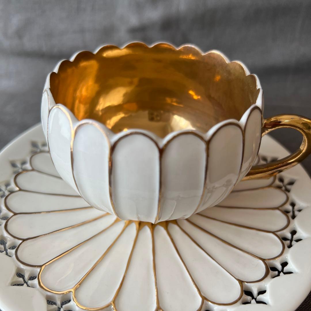 伊藤剛俊　希少ホワイトandゴールド　カップとお皿のセット