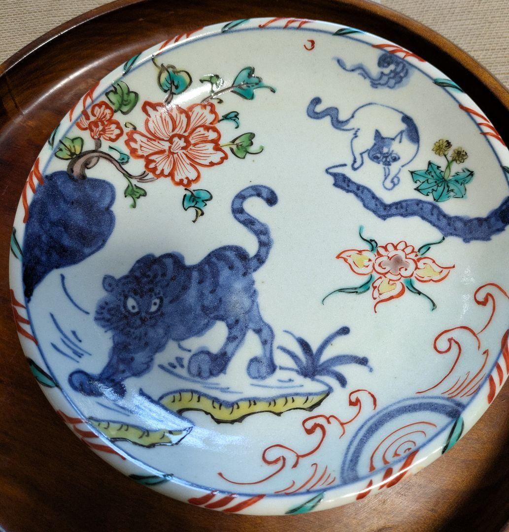 松浦　コータローさん虎と花の手描き陶器皿