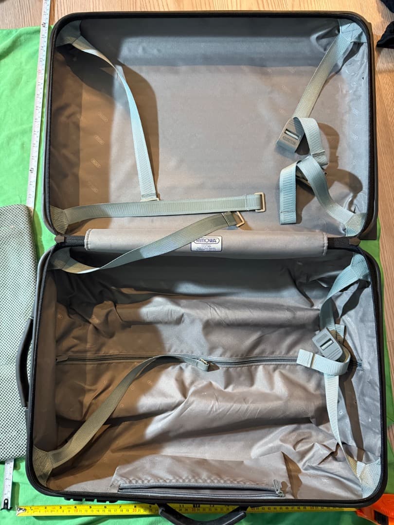 Rimowa Salsa キャリーオンスーツケース – グリーン