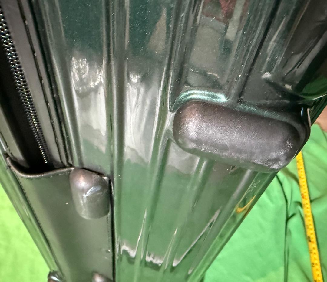 Rimowa Salsa キャリーオンスーツケース – グリーン