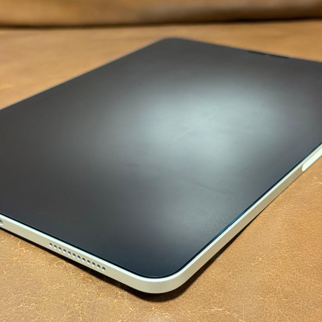 I*i様 【極美品】Apple iPad Air第5世代 64GB 本体 Wif