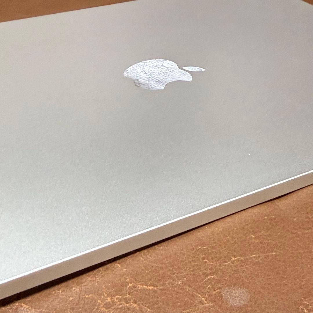 I*i様 【極美品】Apple iPad Air第5世代 64GB 本体 Wif