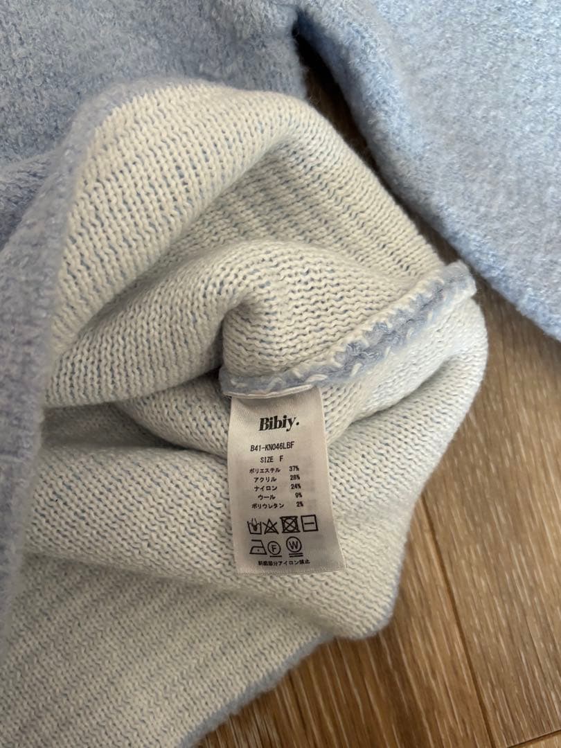 新品Bibiy トップス