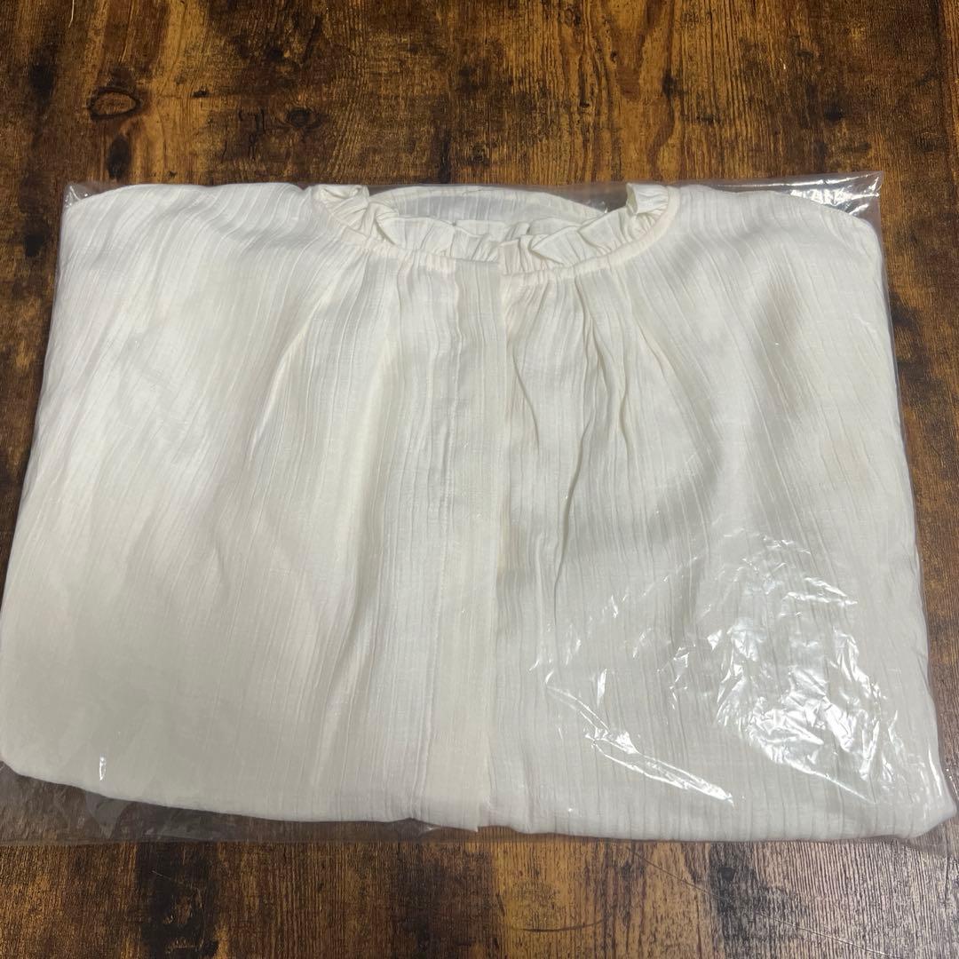 ジェラピケ SPRING フリルブラウス オフホワイト