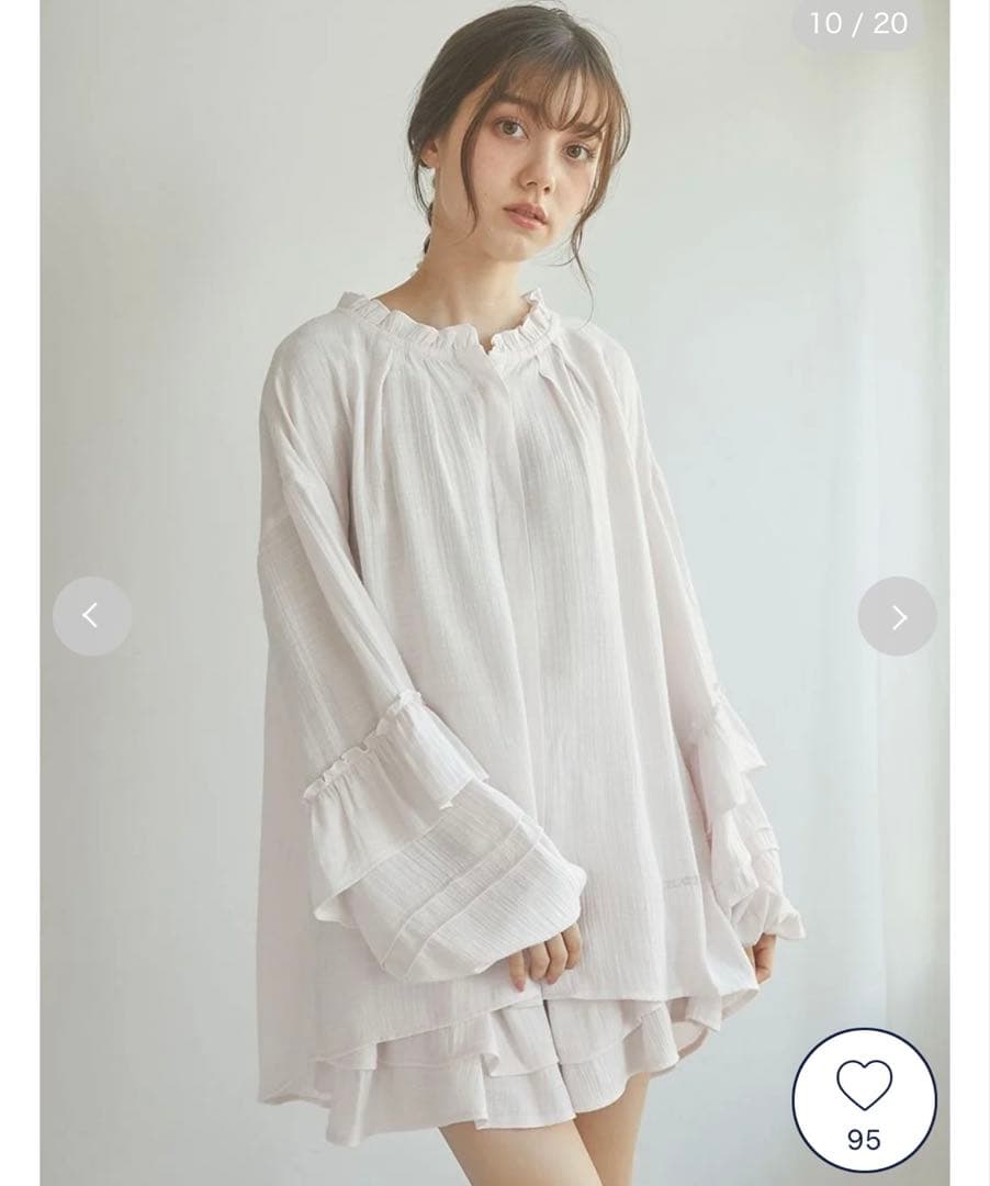 ジェラピケ SPRING フリルブラウス オフホワイト