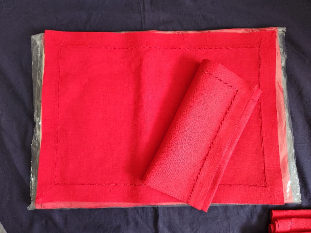 ランチョンマット&ナプキンセット　８枚セット　未使用品