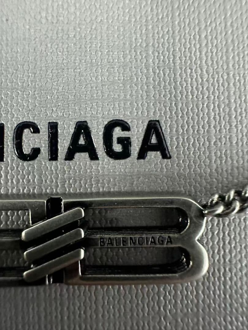 BALENCIAGA チェーンネックレス　新品同様
