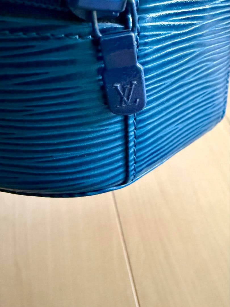 ルイヴィトン小物入 ほぼ使用せずに自宅に保管してありました。