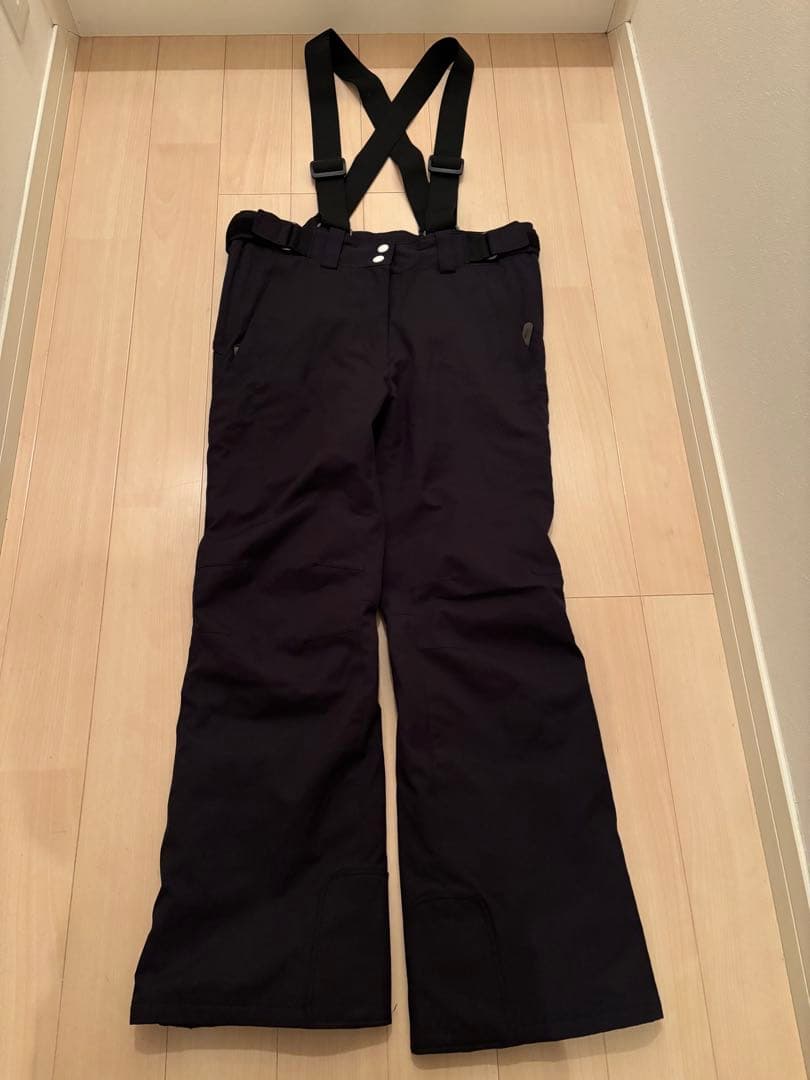 美品！1回着！オンヨネ　スキーウェア　上下セット　スノボウェア　Sサイズ