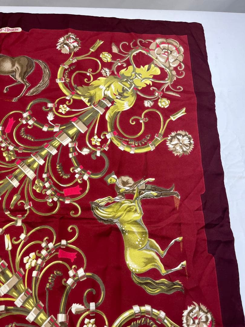 a0105-2エルメス　HERMES　パルク　ロイヤル　カレ90　スカーフ　赤