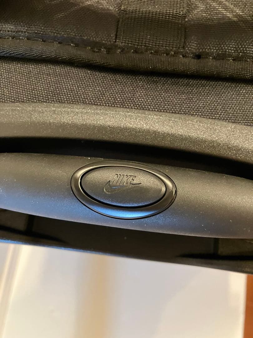 NIKE キャリーバック　78L