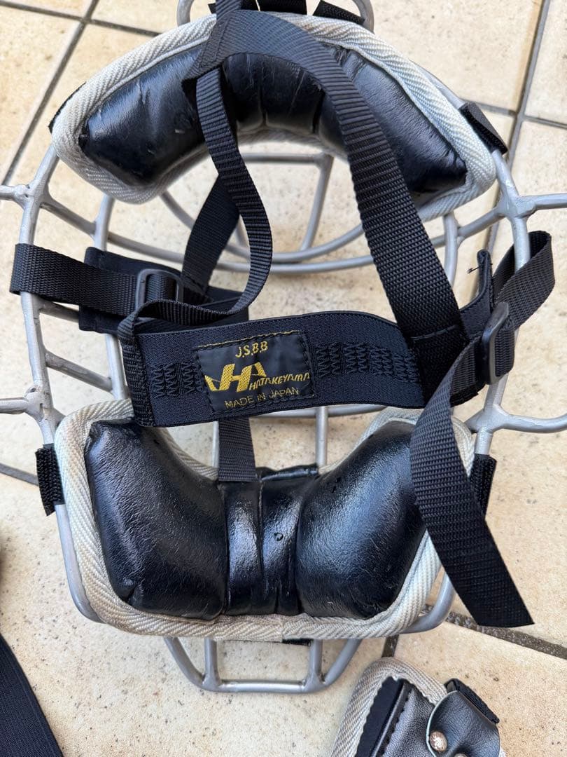 ハタケヤマ　軟式　オーダーキャッチャー防具 シルバー/ブラック