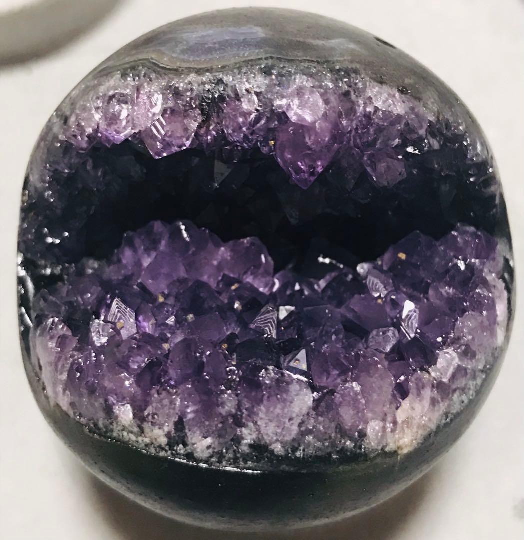 希少　天然石　ウルグアイ産　アメジスト　笑口　ドーム　天使の指紋多数　虹あり