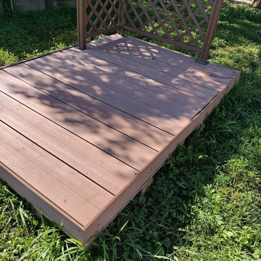 大型　ウッドデッキ　デッキ　人工木　樹脂　フェンス付き　耐久性　引き取り　岩手