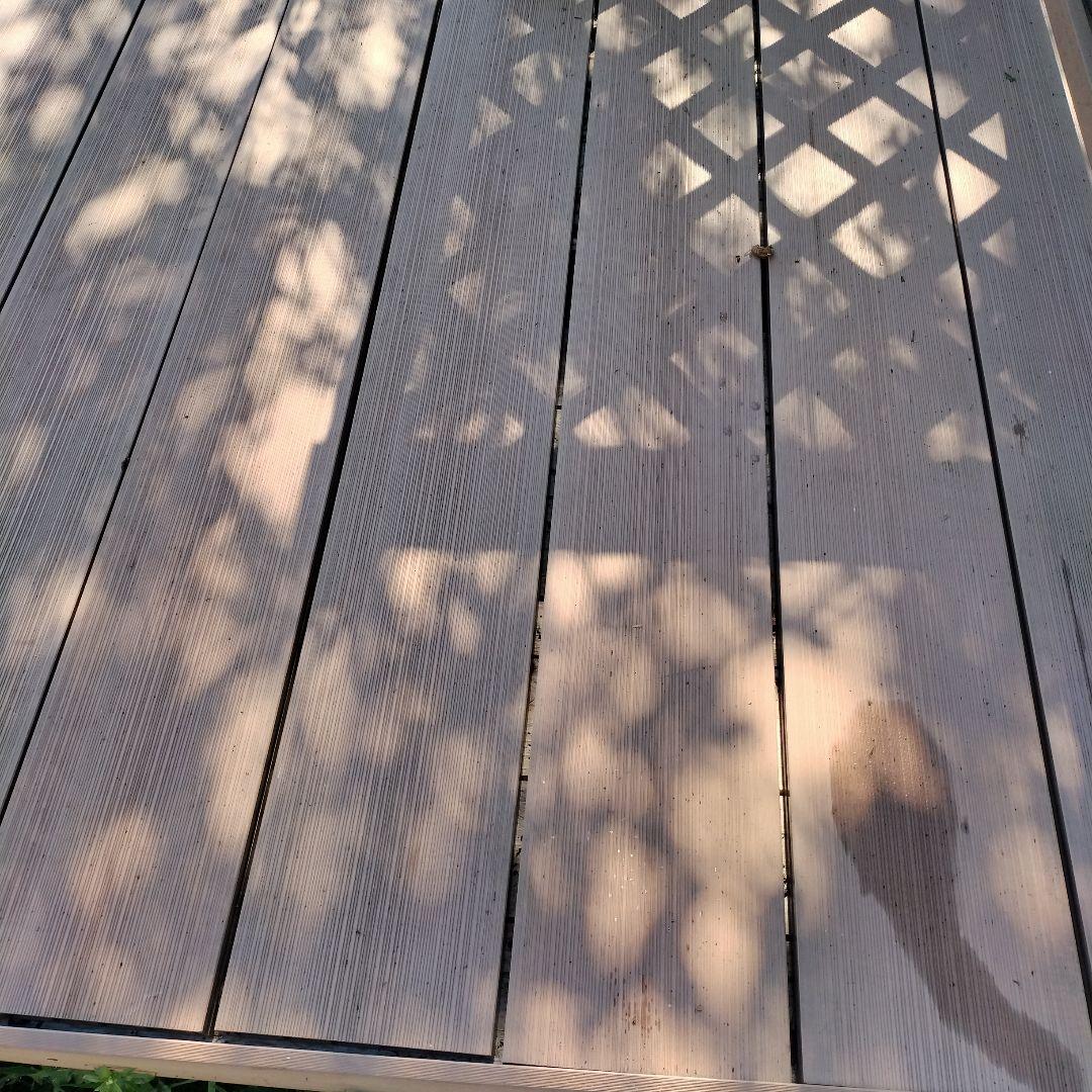 大型　ウッドデッキ　デッキ　人工木　樹脂　フェンス付き　耐久性　引き取り　岩手