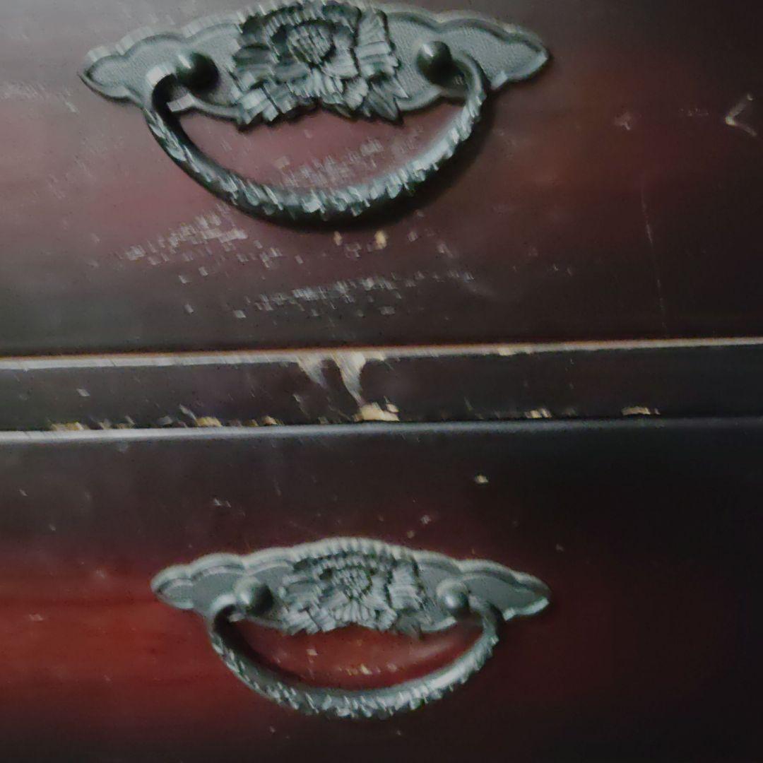 レトロ 骨董品 民芸調 モダン和箪笥　民芸家具 伝統的な木製 箪笥