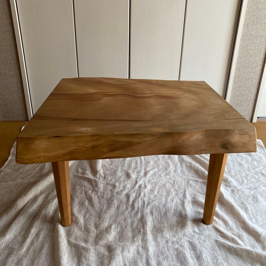 リビングテーブル　一枚板　ミズメザクラ