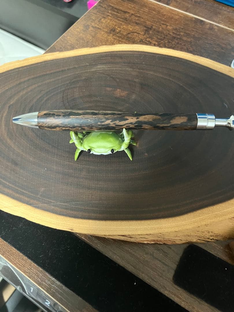 こぶた工房 ラオスブラック ダルベジアランセオラリア ボールペン