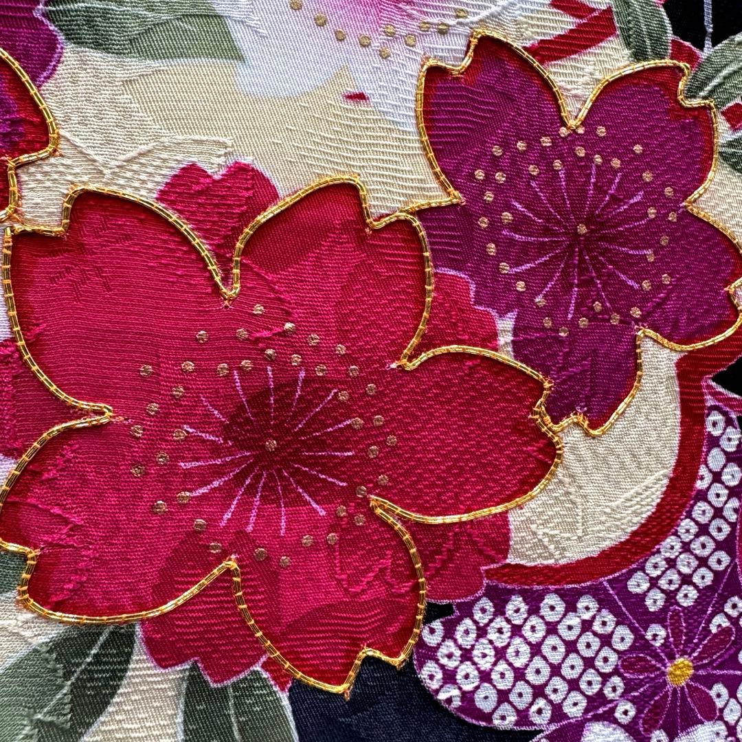 逸品 振袖7点フルセット 金駒刺繍 成人式 謝恩会　卒業式　黒地　ピンク