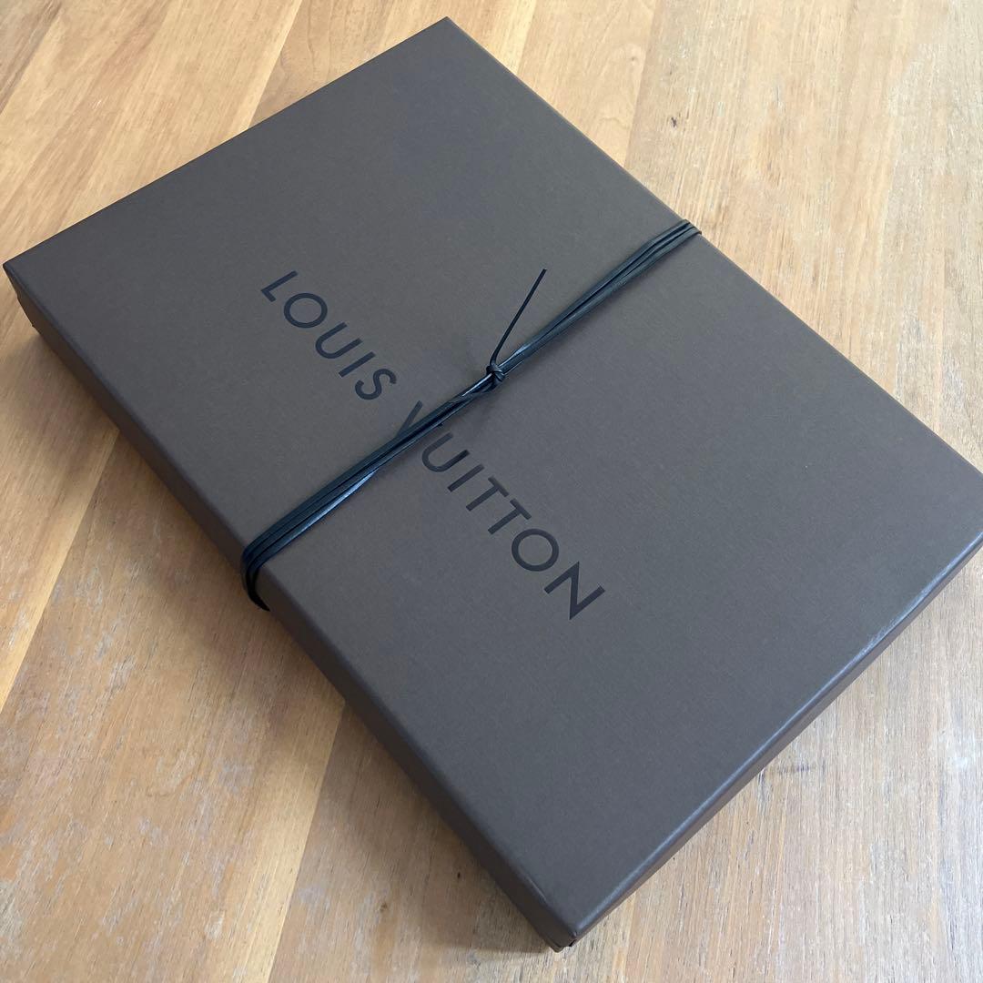 新品 LOUIS VUITTON エシャルプ ロゴマニア モノグラム マフラー