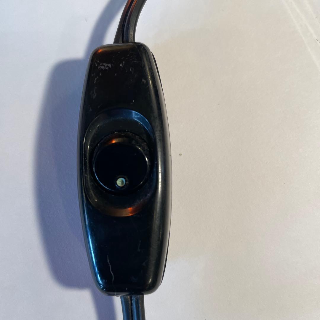 沖縄・琉球ガラス　名工・稲嶺盛吉作　 琉球ガラスランプ