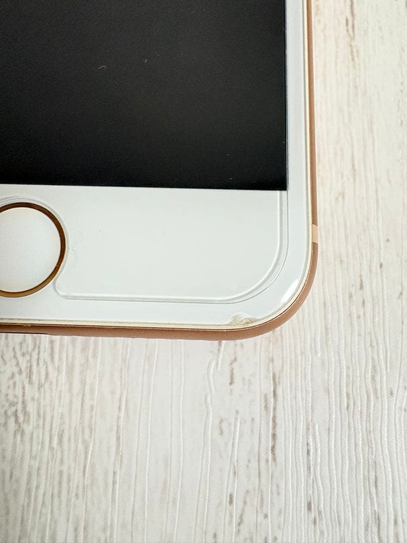 docomo iPhone 8 ローズゴールド64gb本体 95%箱付き