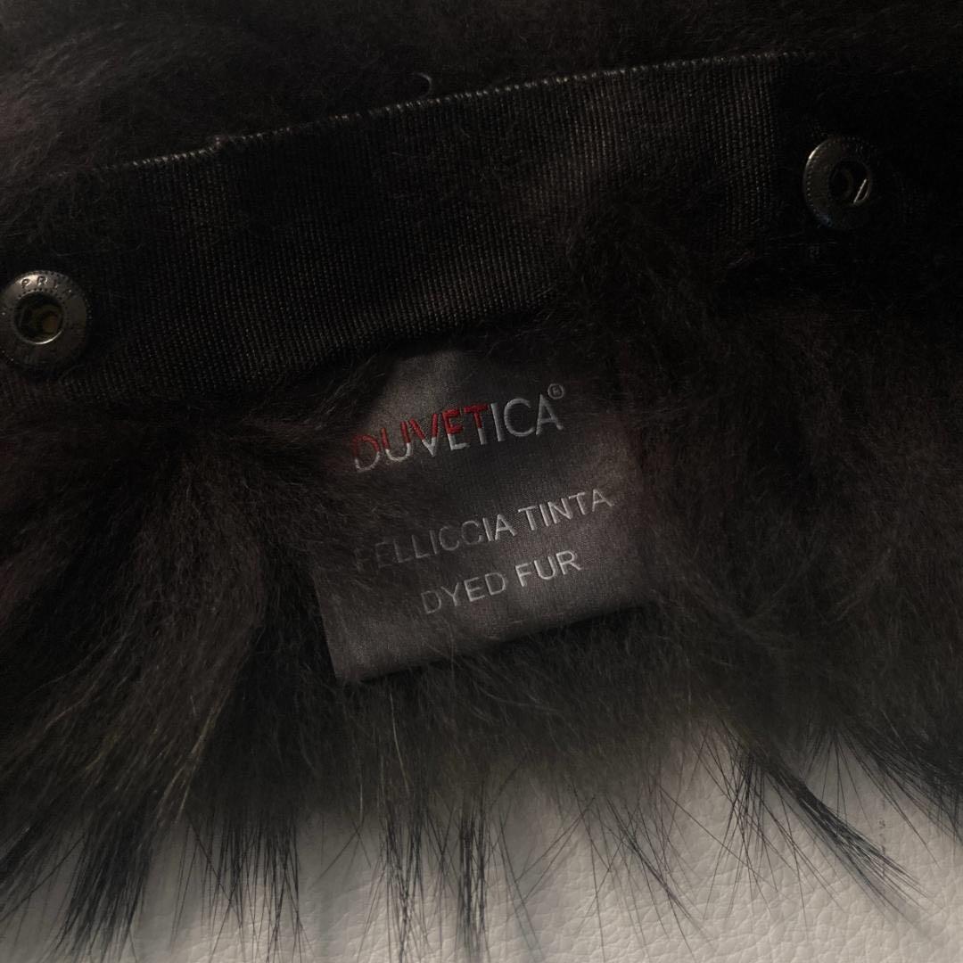 【美品】デュベティカ　Acca ファー付き キルティングダウンコート 黒 42