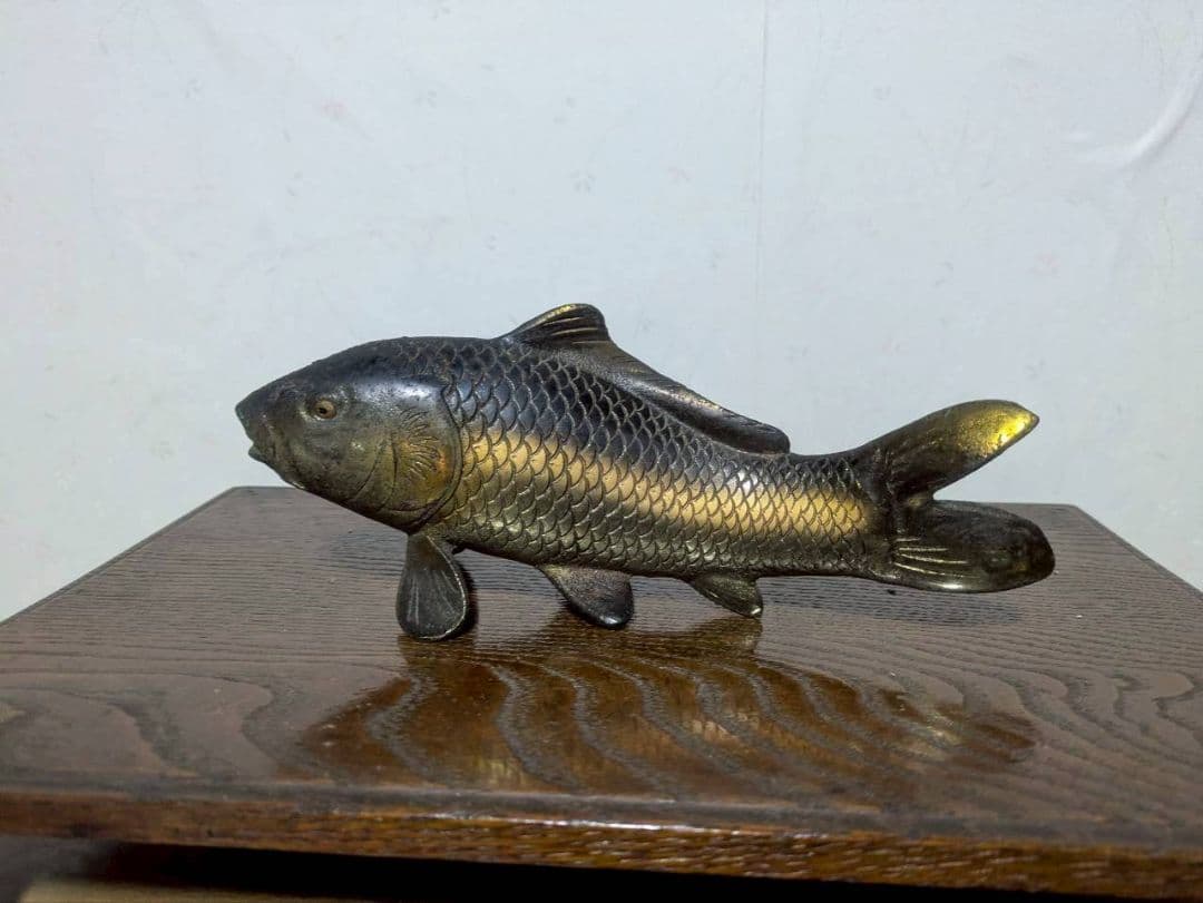 金属製 鯉の置物 約15cm