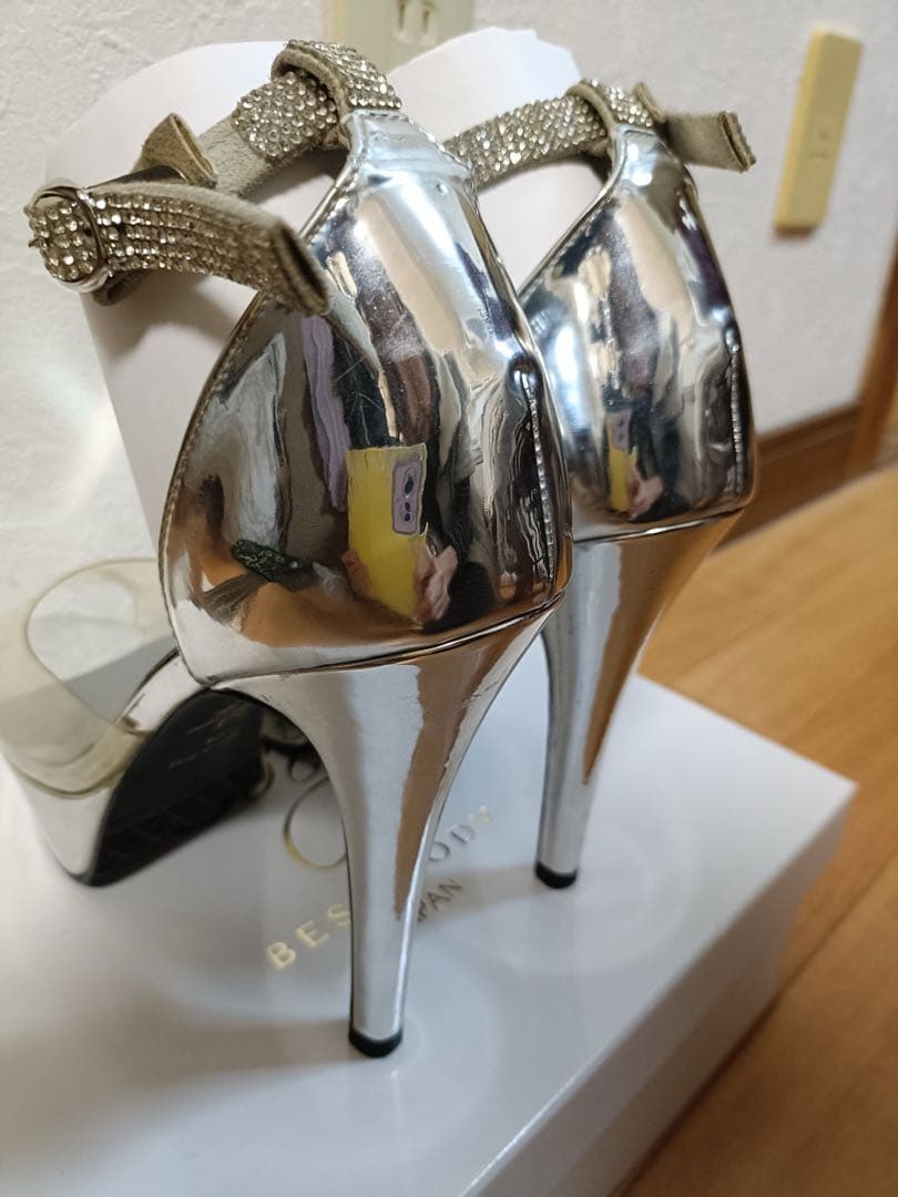 【BBJ公式】ベストボディジャパンヒール シルバー 24cm アンクルバンド付き