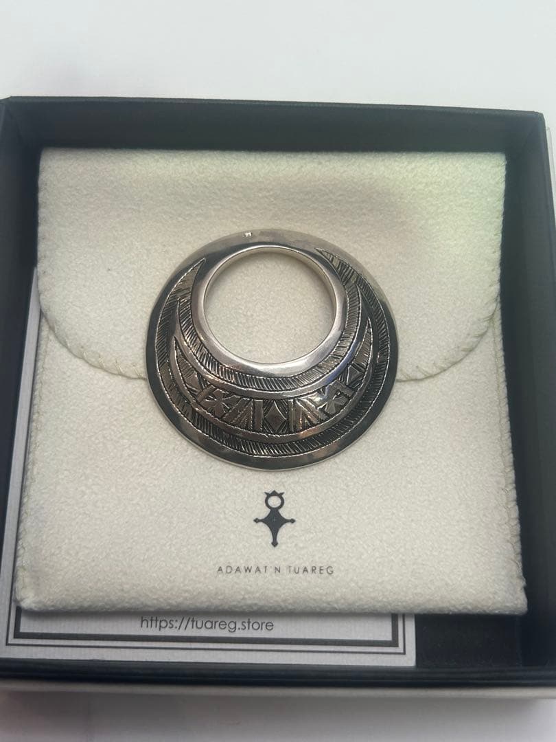 Adawat'n Tuaregアダワットトゥアレグ タホアスンスルトペンダント