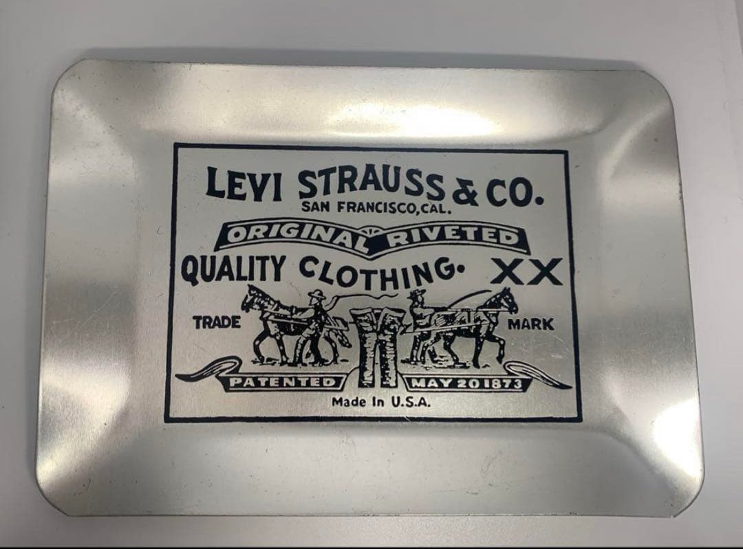 1970年代〜リーバイス　アルミ　キャッシュトレイ ヴィンテージ